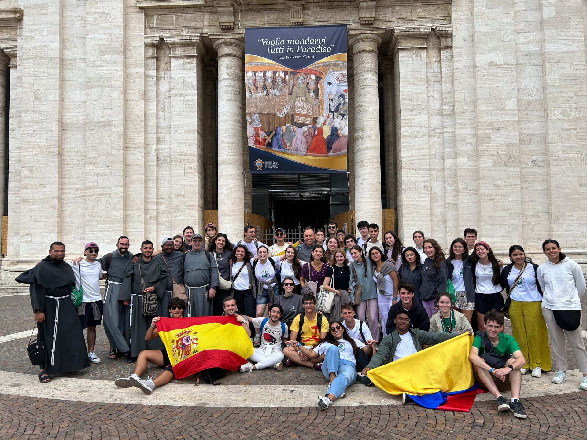Huellas del Jubileo: Jóvenes franciscanos entre Asís y Roma